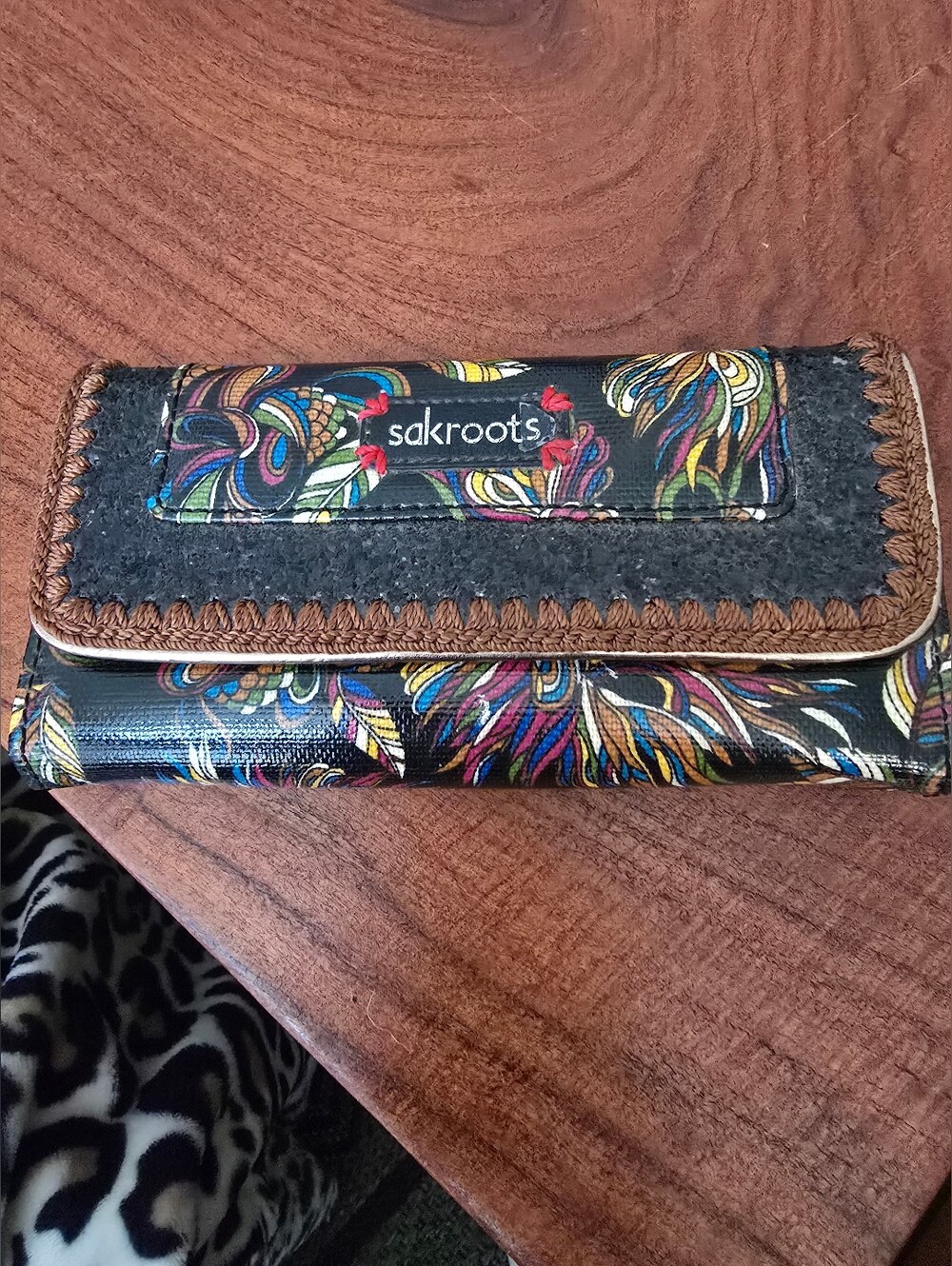 Vintage Y2K Sakroots Black Floral Multicolor Fold-Over Wallet